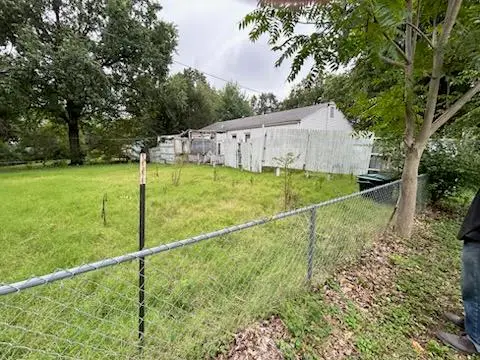 9609 Main Street, Kansas City, MO 64114 - #1