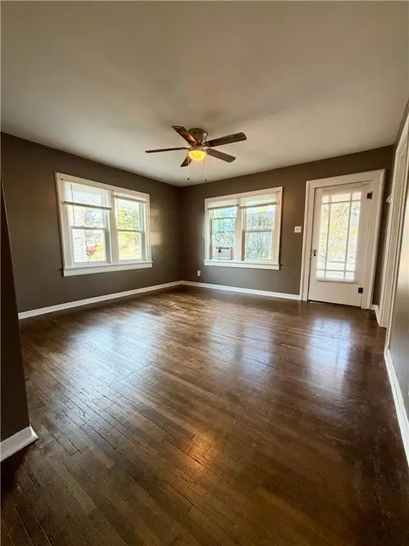 1203 W 5th Street, Coffeyville, KS 67337 - #3