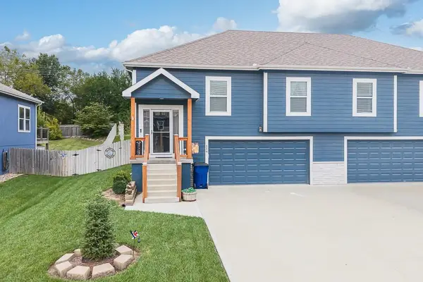116 N Mcgee Street, Tonganoxie, KS 66086