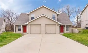 8912-14 NE 73rd Court, Kansas City, MO 64158
