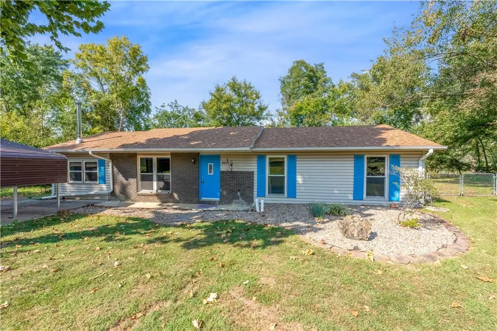 202 Salem Avenue, Knob Noster, MO 65336 - #1