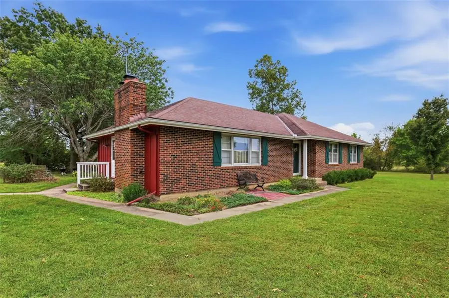 29505 SE Outer Road, Harrisonville, MO 64701 - #2