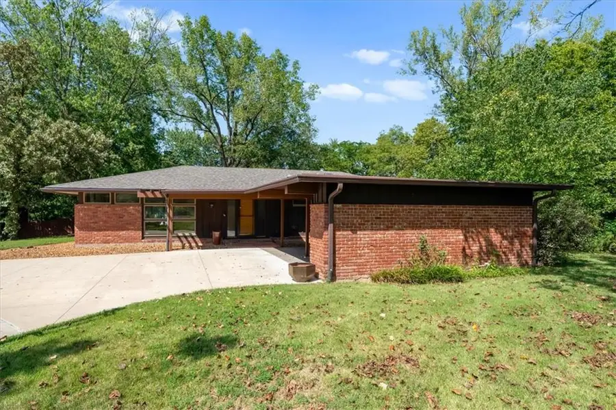 2404 Orchard Lane, Lawrence, KS 66049 - #2