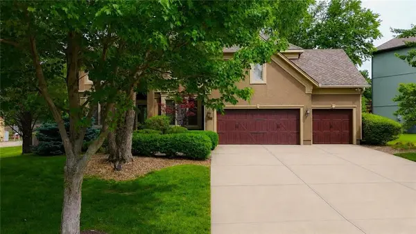 14329 Hayes Street, Overland Park, KS 66221