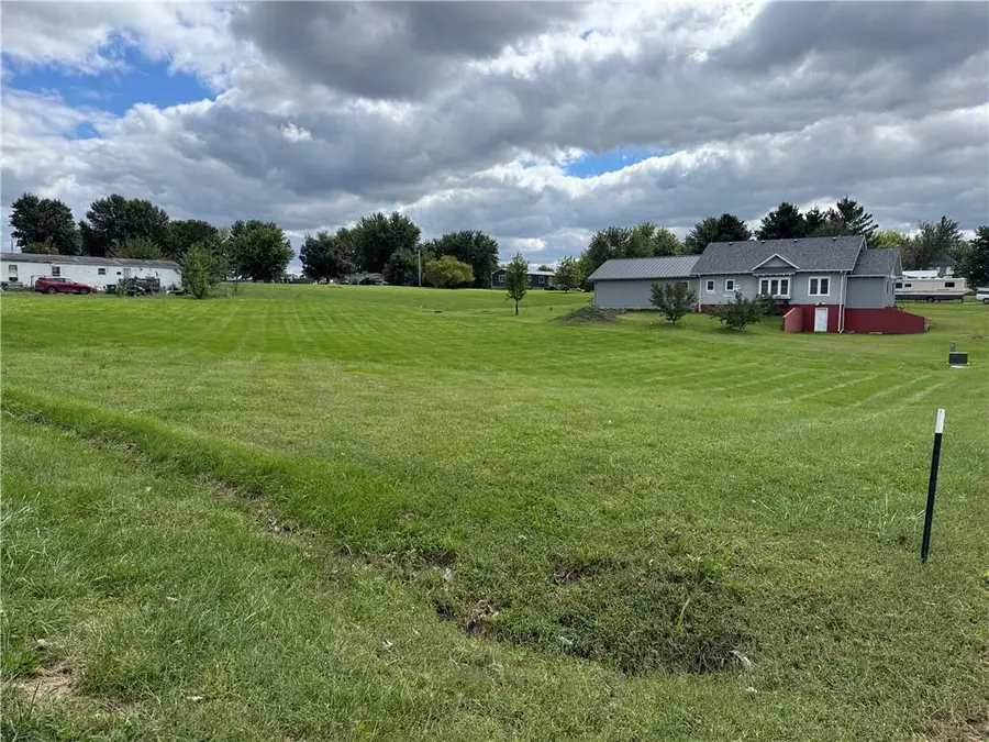 200 Oak Street, Pattonsburg, MO 64670 - #2