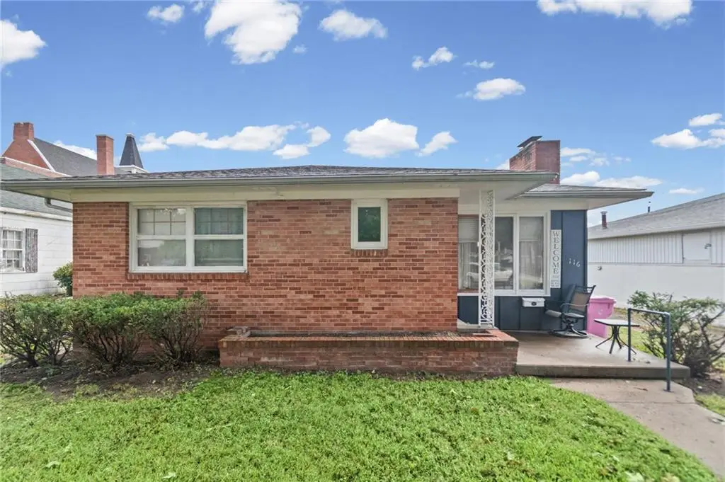 116 N Folger Street, Carrollton, MO 64633 - #1