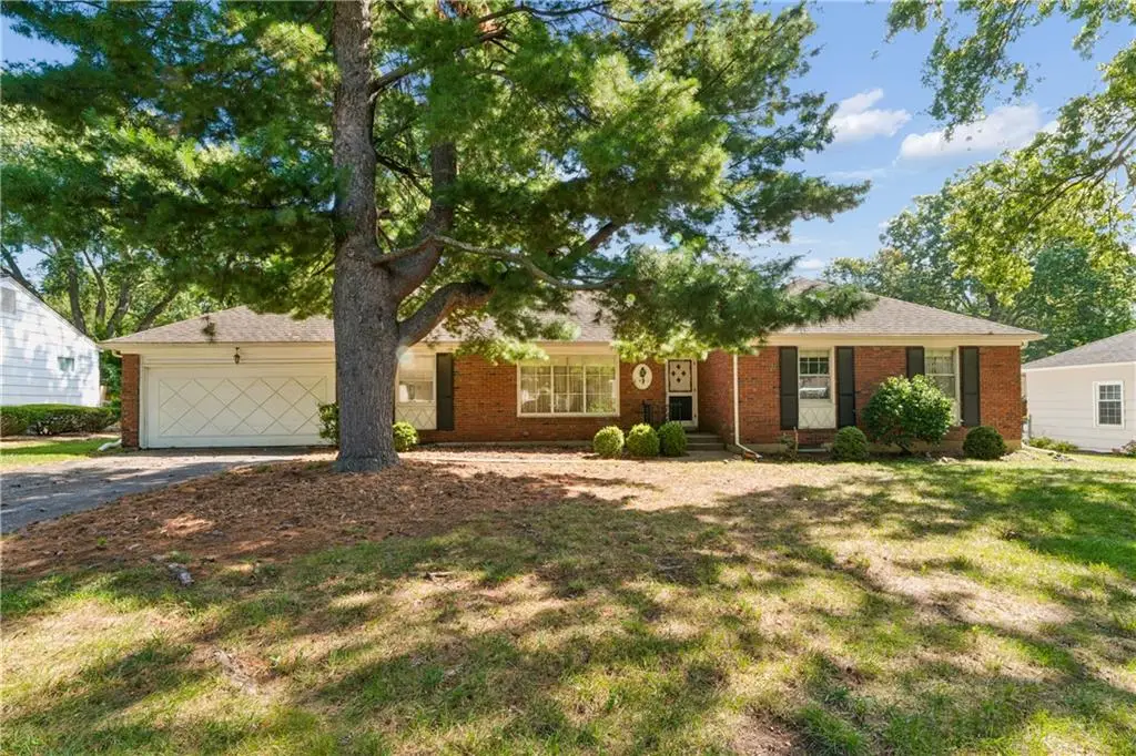 6441 Woodson Drive, Mission, KS 66202 - #1
