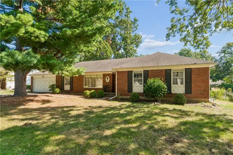 6441 Woodson Drive, Mission, KS 66202 - #3