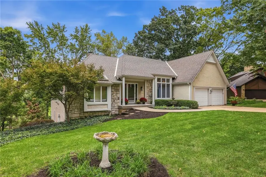 12637 Pawnee Lane, Leawood, KS 66209 - #3