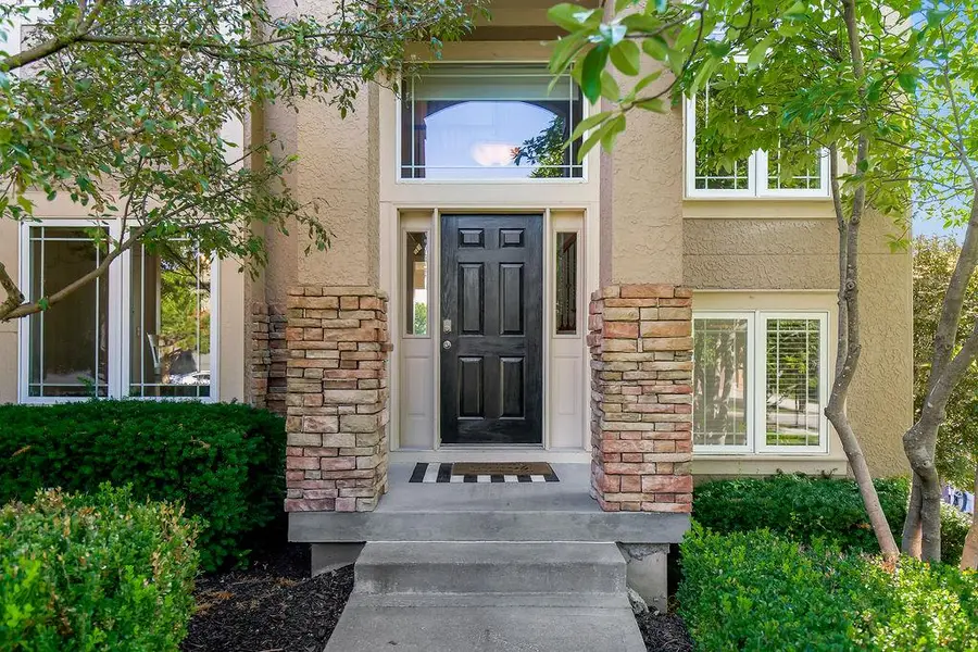 10411 N Euclid Avenue, Kansas City, MO 64155 - #2