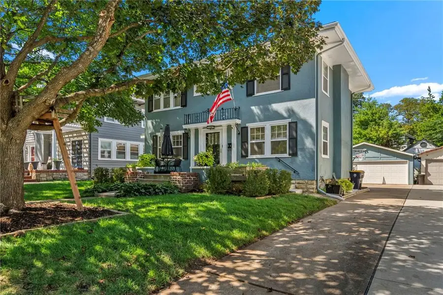 620 W 60th Terrace, Kansas City, MO 64113 - #2