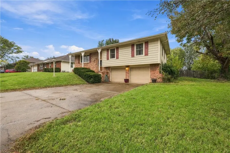 16312 S 38th Street, Independence, MO 64055 - #2