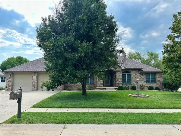 3008 Woods Court, St Joseph, MO 64505