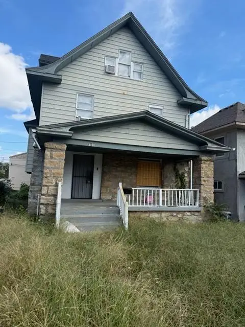 3807 Wabash Avenue, Kansas City, MO 64128