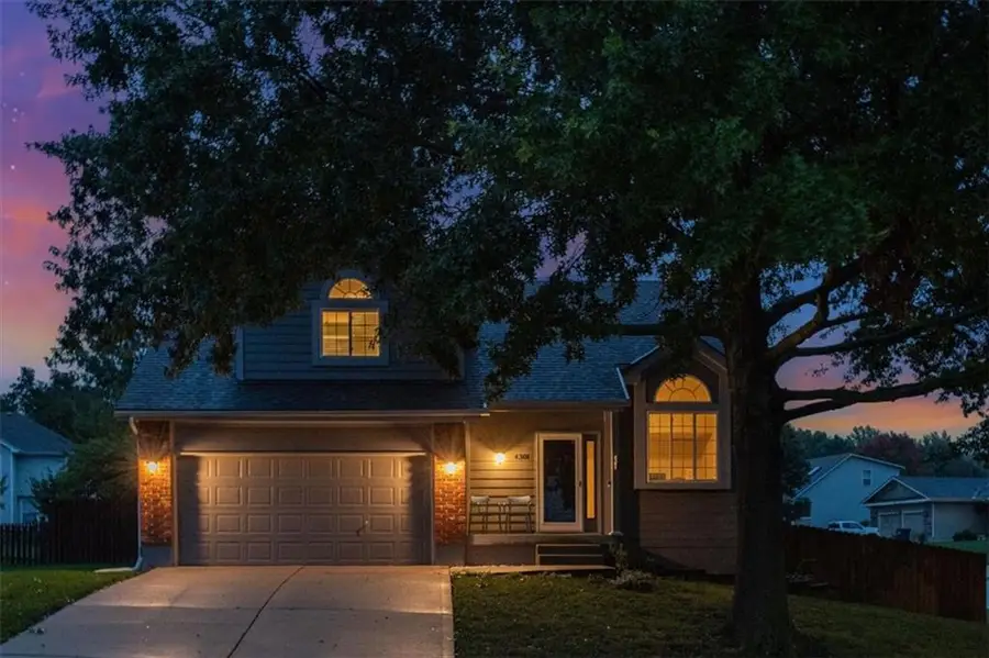 4301 NW Cortland Drive, Blue Springs, MO 64015 - #2