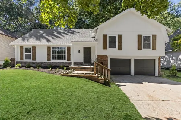 7740 Westgate Drive, Lenexa, KS 66216