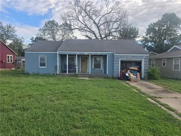 629 W Oak Street, Independence, KS 67301