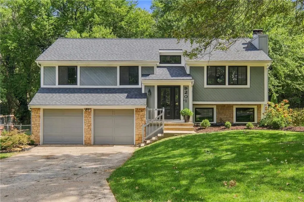 9201 Acuff Lane, Lenexa, KS 66215 - #1