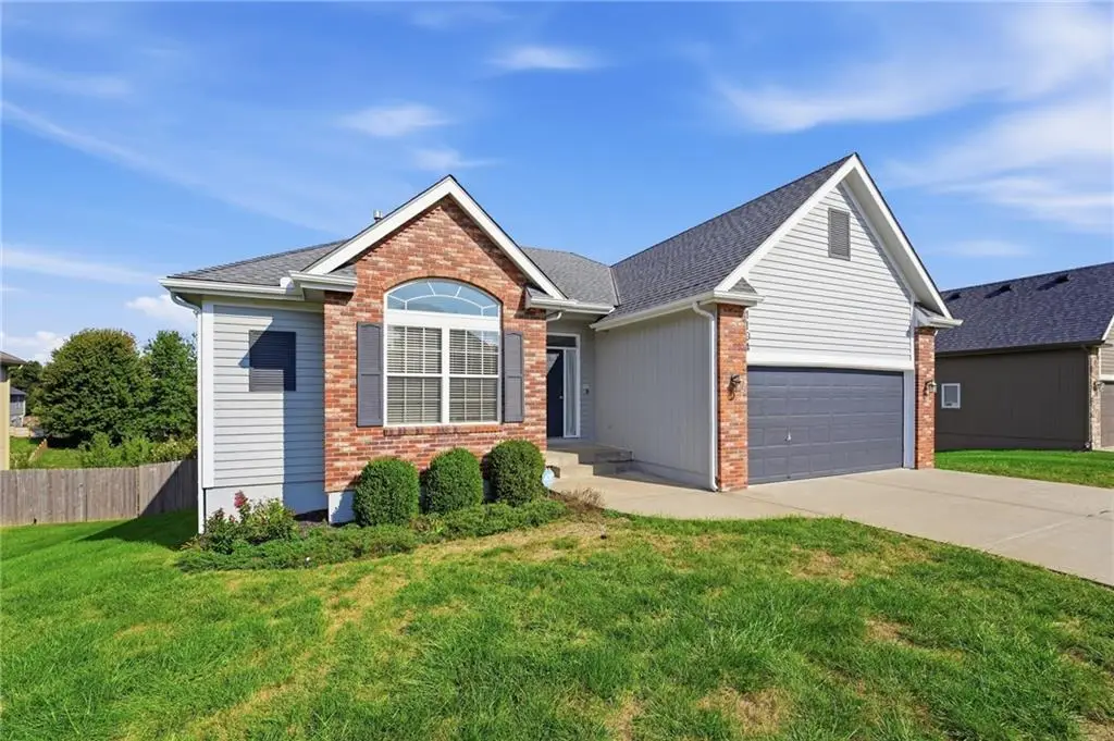 1104 NW 91st Terrace, Kansas City, MO 64155 - #1