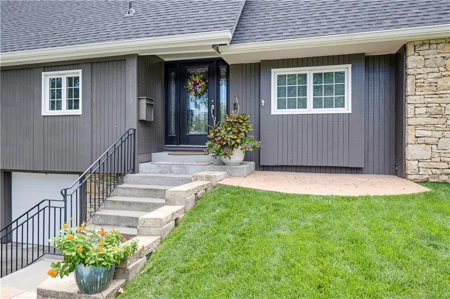 11113 W 99th Place, Overland Park, KS 66214 - #2