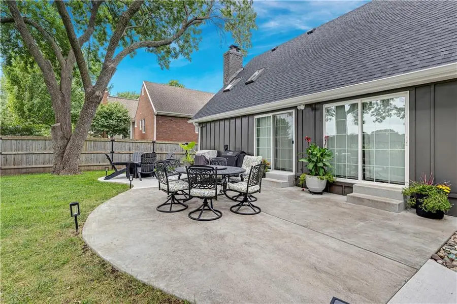 11113 W 99th Place, Overland Park, KS 66214 - #3