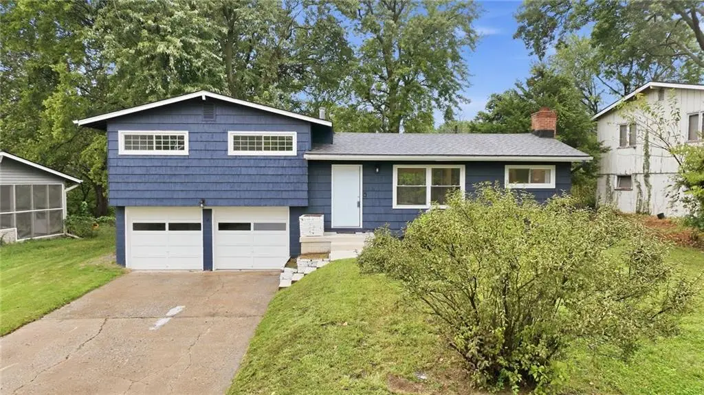 6870 N Montrose Avenue, Kansas City, MO 64151 - #1