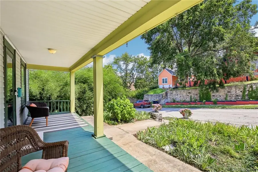 2920 Holly Street, Kansas City, MO 64108 - #2