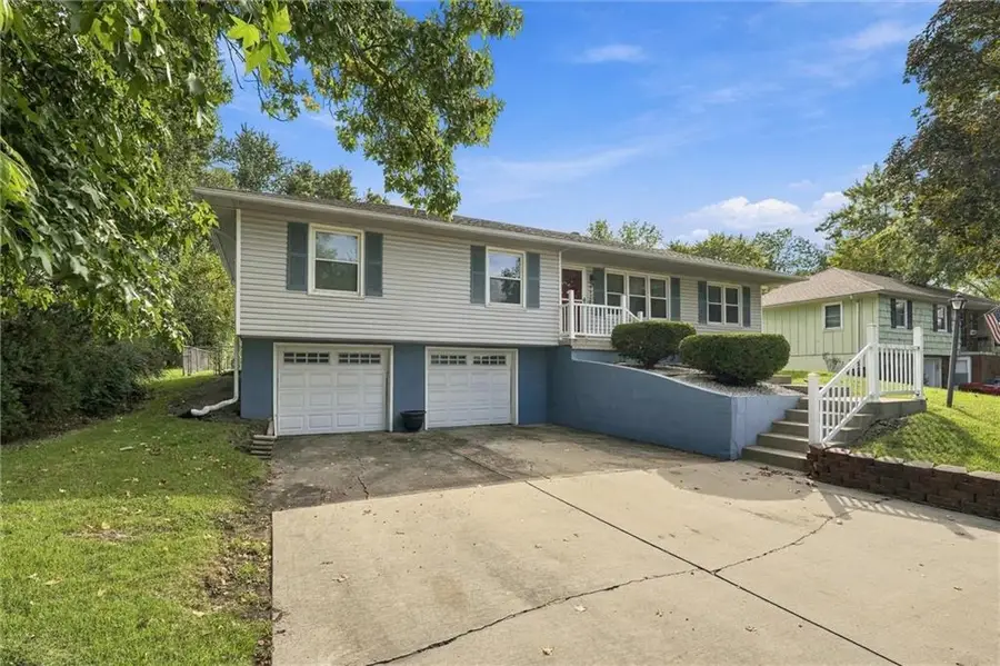 9053 E 83rd Street, Raytown, MO 64138 - #2