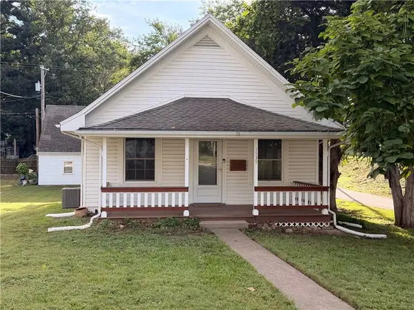 1535 S Cedar Avenue, Independence, MO 64052