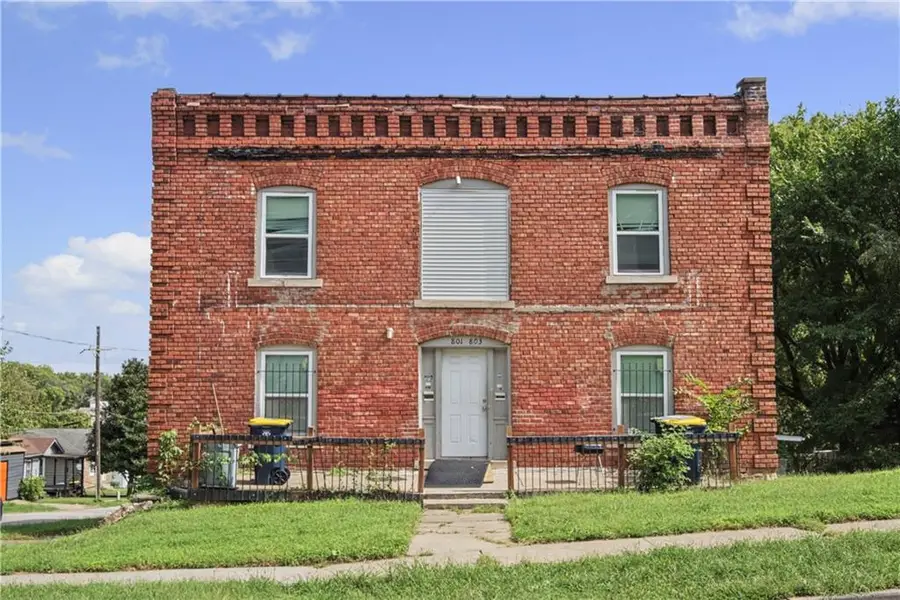 801 Cleveland Avenue, Kansas City, MO 64124 - #2