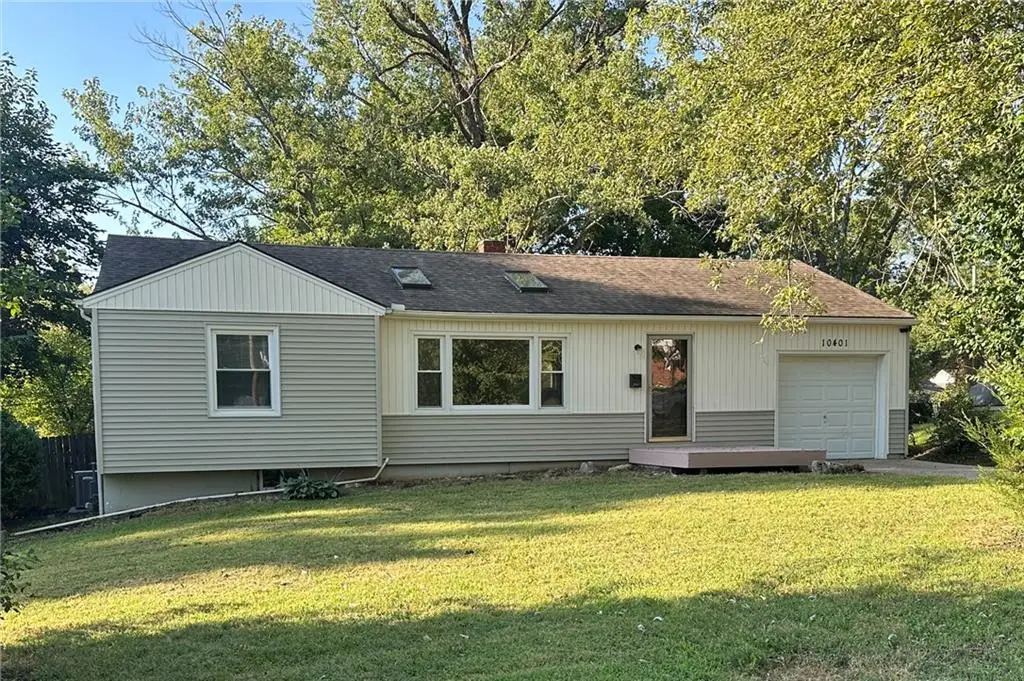 10401 E 69th Street, Raytown, MO 64133 - #1
