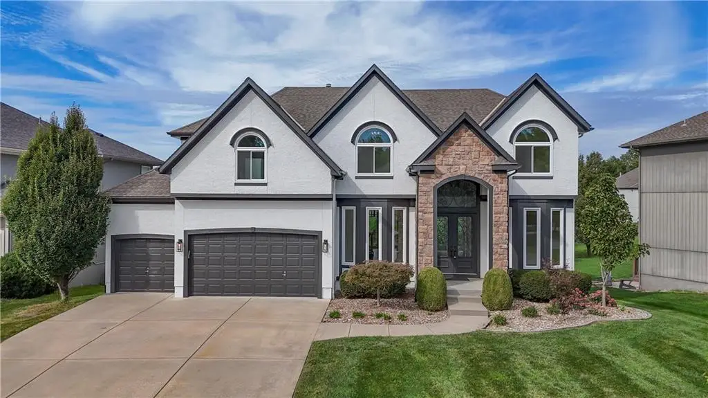 16004 Ballentine Street, Overland Park, KS 66062 - #1