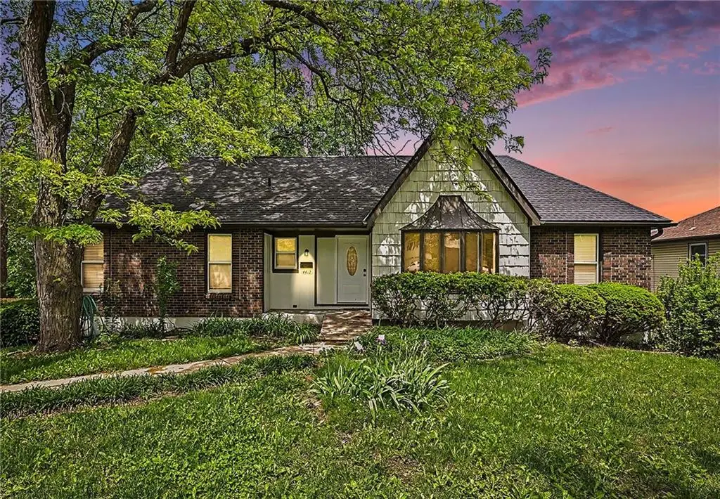 4412 E 104th Street, Kansas City, MO 64137 - #1