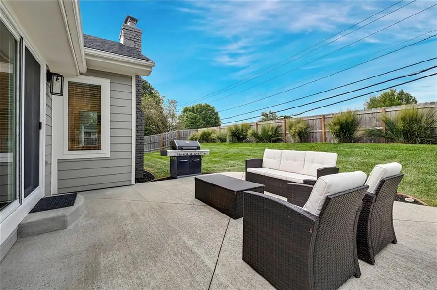 12647 W 66th Terrace, Shawnee, KS 66216 - #3