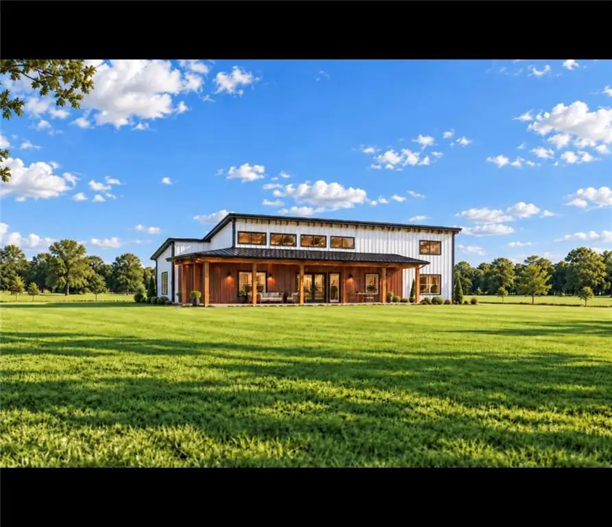9837 NE A Highway, Cameron, MO 64429 - #2