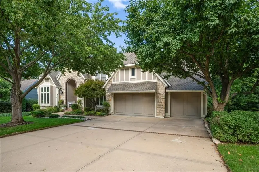 13837 Hadley Street, Overland Park, KS 66223 - #3
