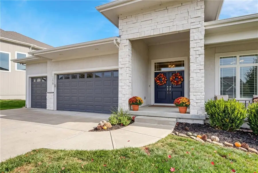 12000 W 184th Street, Overland Park, KS 66085 - #2