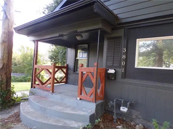 3801 Mersington Avenue, Kansas City, MO 64128