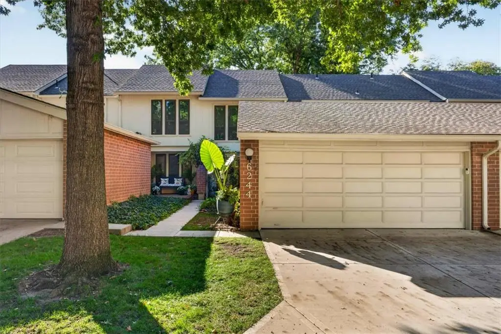 6244 Ash Street, Mission, KS 66205 - #1