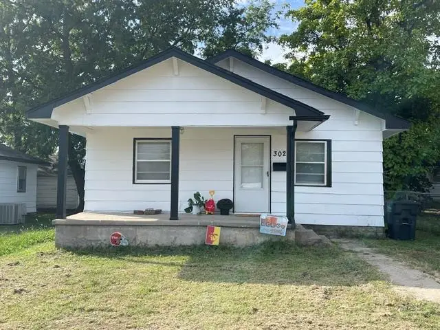302 E Rose Street, Pittsburg, KS 66762 - #1