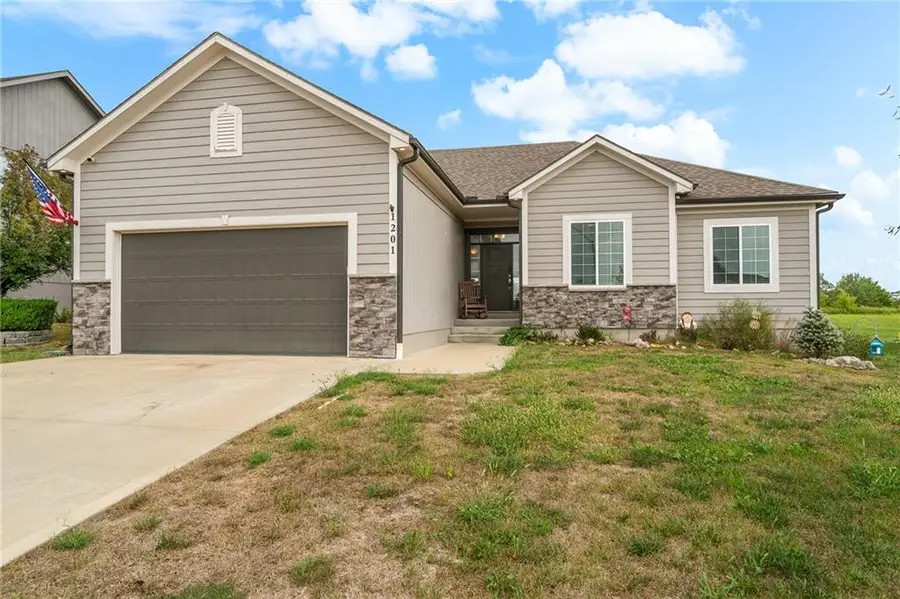 1201 Mesa Drive, Belton, MO 64012 - #2