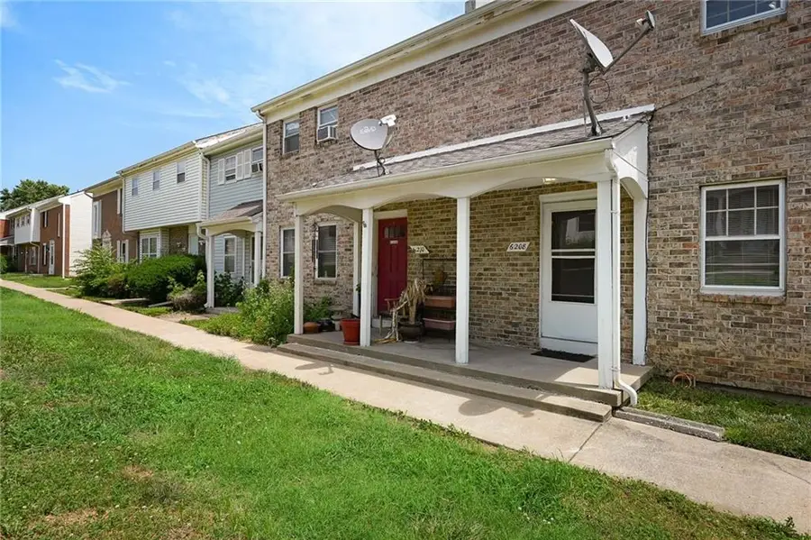6208 E 129th Street, Grandview, MO 64030 - #3