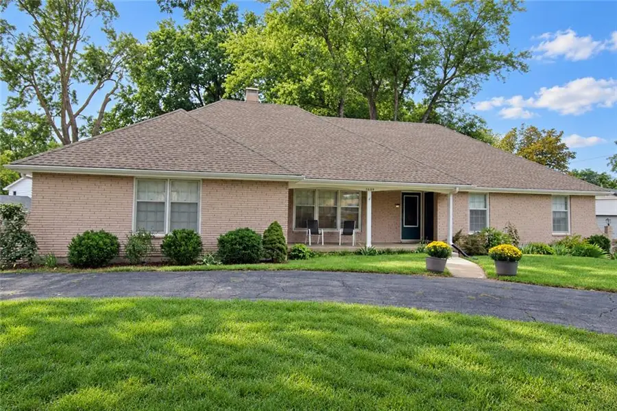 3609 Blue Ridge Boulevard, Independence, MO 64052 - #3