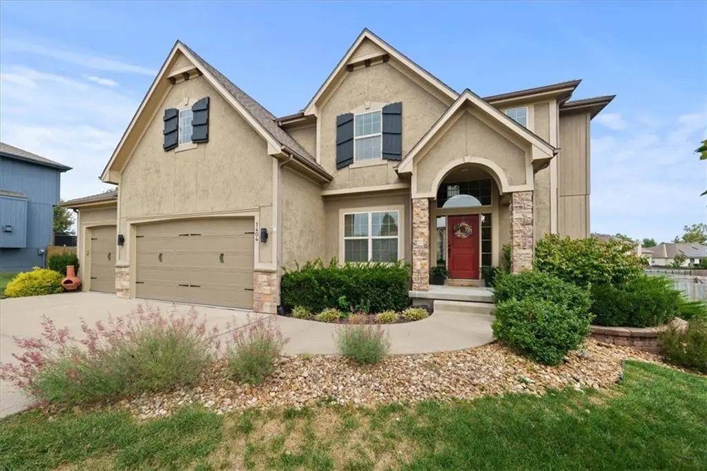 1404 SW 41st Circle, Lees Summit, MO 64082 - #1