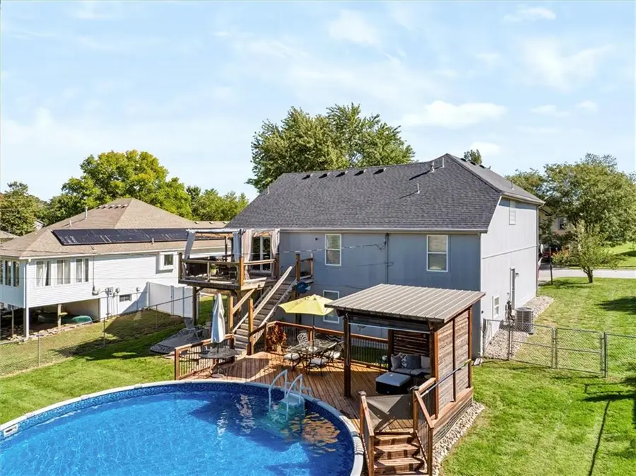 204 Amy Street, Harrisonville, MO 64701 - #2