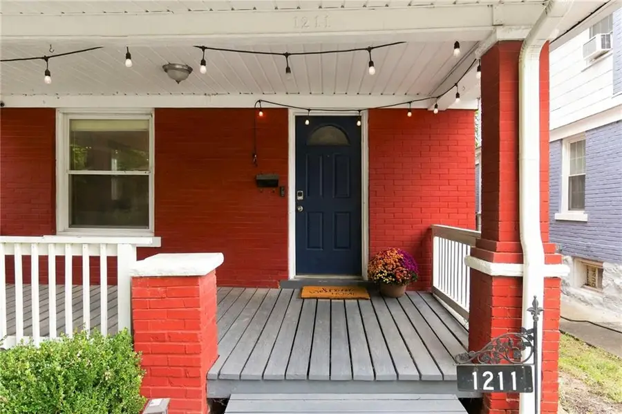 1211 W 40th Street, Kansas City, MO 64111 - #3
