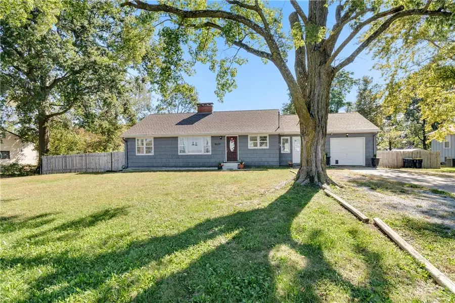 8657 E 57th E 57th Street, Raytown, MO 64129 - #2