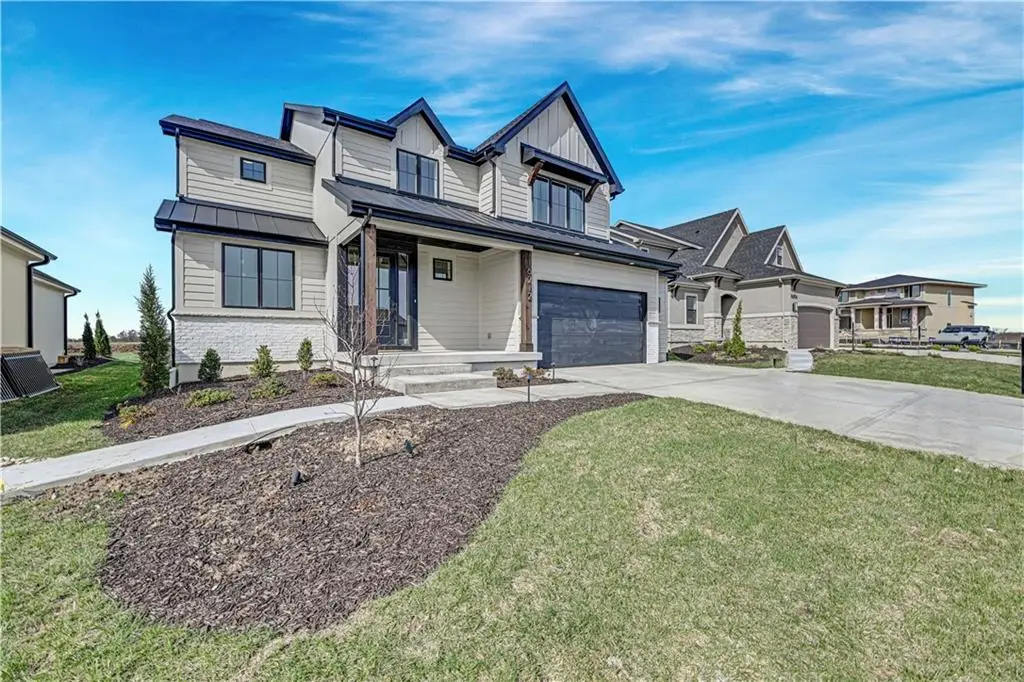 16201 Tomashaw Street, Olathe, KS 66062 - #1