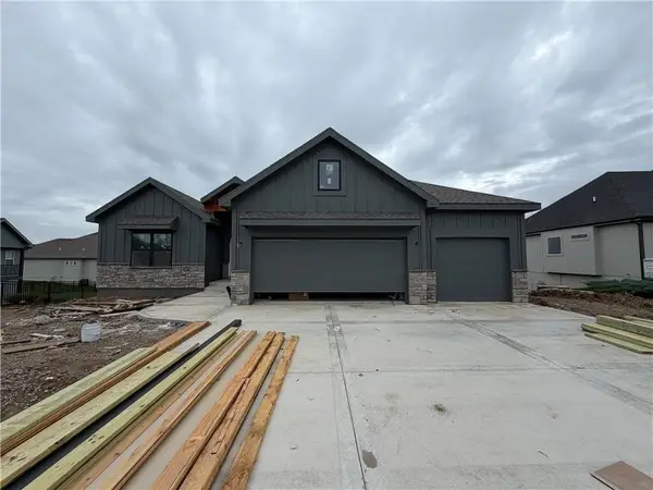 12805 N Champanel Way, Platte City, MO 64079