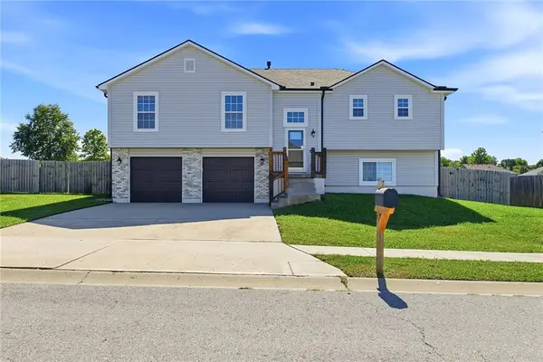 601 SW Tisha Lane, Grain Valley, MO 64029